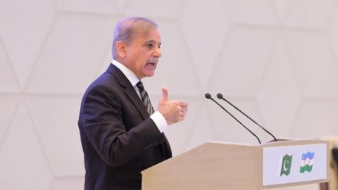 On PM's advice, PCB postpones remaining matches of PSL 10