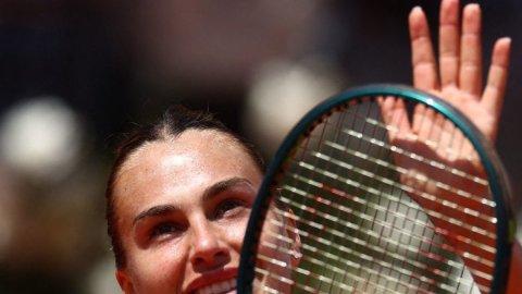 Sabalenka prevails over Kostyuk to complete quarterfinal lineup in Rome