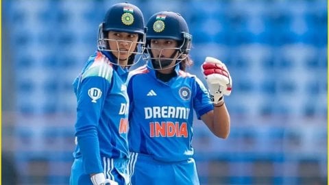 Smriti Mandhana And Pratika Rawal Created History Equals Belinda Clark And Lisa Keightley 25 Year Ol மகளிர் கிரிக்கெட்டில் புதிய சாதனை படைத்த ஸ்மிருதி மந்தனா & பிரதிகா ராவல்!