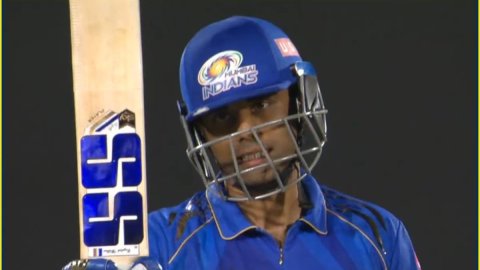 Suryakumar Yadav ने रचा इतिहास, सनथ जयसूर्या का 17 साल पुराना रिकॉर्ड तोड़कर बने Mumbai Indians के स