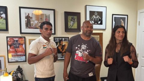 Tokyo Olympian boxer Simranjeet Kaur turns professional