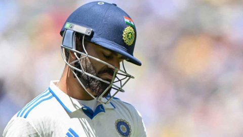 विराट कोहली टेस्ट क्रिकेट से लेना चाहते हैं संन्यास, BCCI ने किया पुनर्विचार करने का अनुरोध