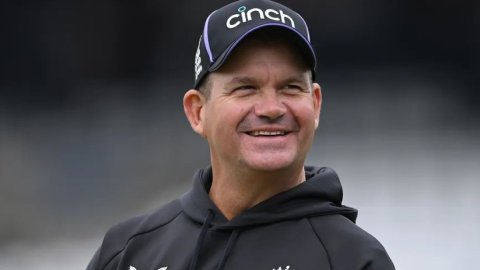 WBBL: Sydney Sixers appoint Matthew Mott as head coach