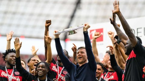 Xabi Alonso announces Bayer Leverkusen departure