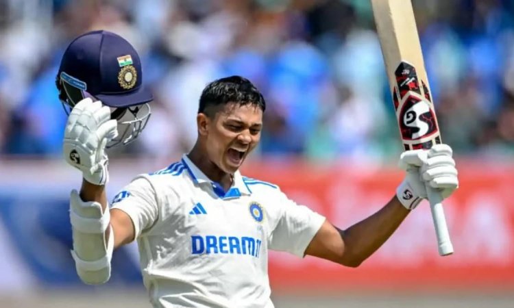 Jaiswal Batting Rattled England Bowling Attack Broke Multiple Legendary Records ஹெடிங்க்லே டெஸ்ட்: சதமடித்து சாதனைகளை குவித்த யஷஸ்வி ஜெஸ்வால்!