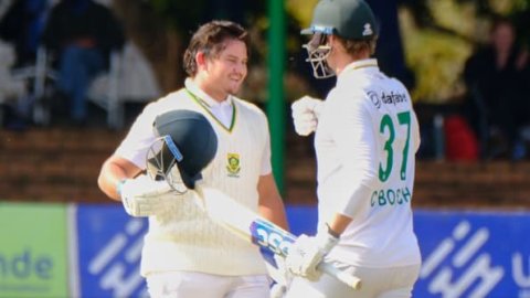 1st Test, Day 1: Lhuan dre Pretorius, Bosch maiden centuries help South Africa finish the day on 4 1 1st Test, Day 1: பிரிட்டோரியஸ், போஷ் சதம்; ரன் குவிப்பில் தென் ஆப்பிரிக்கா!