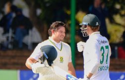 Lhuan-dre Pretorius Debut Century