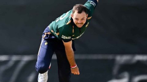 4 ओवर में 81 रन, वेस्टइंडीज के खिलाफ इस गेंदबाज ने बनाया T20I क्रिकेट का सबसे अनचाहा रिकॉर्ड, जेम्स 