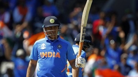 Former India Skipper MS Dhoni Inducted Into ICC Hall Of Fame ஐசிசி ஹால் ஆஃப் ஃபேமில் இடம்பிடித்த மகேந்திர சிங் தோனி!