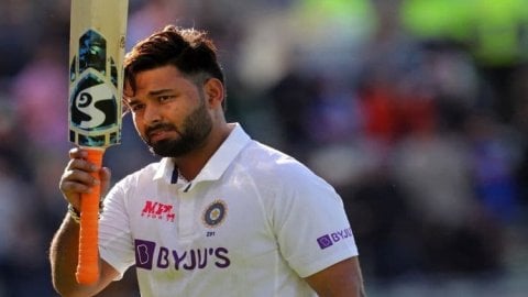 இங்கிலாந்து தொடரில் தோனியின் தனித்துவ சாதனையை முறியடிப்பாரா ரிஷப் பந்த்!
