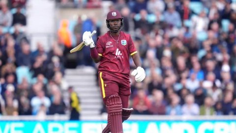 ENG vs WI, 3rd ODI: ரூதர்ஃபோர்ட், மோட்டி அரைசதம்; இங்கிலாந்துக்கு 251 டார்கெட்!