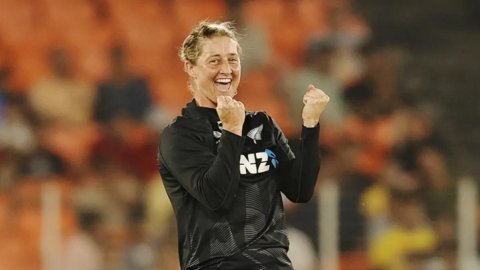 NZ की कप्तान Sophie Devine ने वनडे से संन्यास की घोषणा की, बताया कब खेलेंगी आखिरी मैच