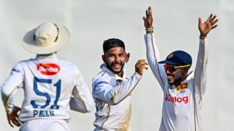 2nd Test, Day 1: Late Strikes By Vishwa, Asitha Put Sri Lanka On Top In Colombo 2nd Test, Day 1: இலங்கை பந்துவீச்சாளர்கள் அசத்தல்; தடுமாறும் வங்கதேசம்!