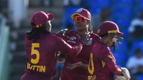 Hayley Matthews in doubt for final ODI against England with a shoulder injury! ENGW vs WI: பின்னடைவை சந்திக்கும் விண்டீஸ்; முக்கிய வீராங்கனை விலகல்?