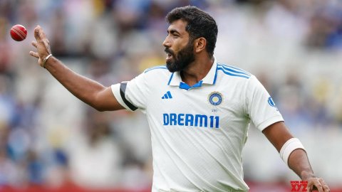 'ये बताने की क्या जरूरत थी कि बुमराह सिर्फ तीन टेस्ट खेलेंगे?' टीम इंडिया पर भड़के आकाश चोपड़ा 'ये बताने की क्या जरूरत थी कि बुमराह सिर्फ तीन टेस्ट खेलेंगे?' टीम इंडिया पर भड़के आकाश चोपड़ा