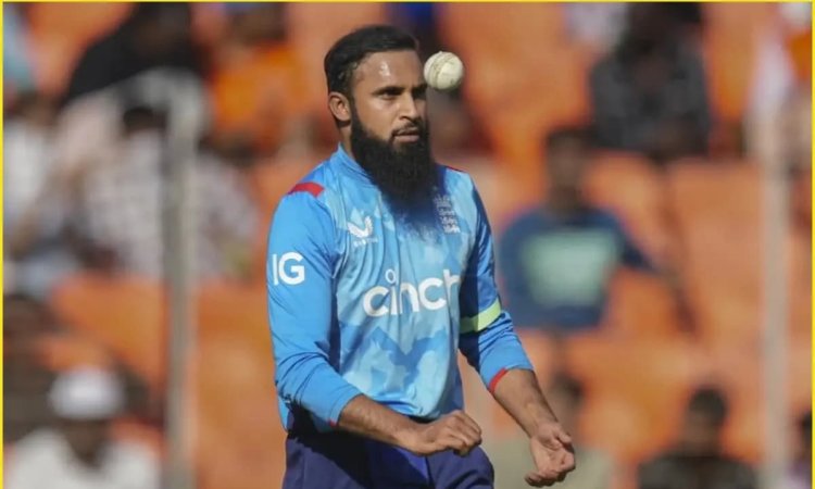 Adil Conceded The Second Most Runs In A Single Over In T20I As England Bowler ஒரே ஓவரில் 31 ரன்கள்; மோசமான சாதனை பட்டியலில் ஆதில் ரஷித்!