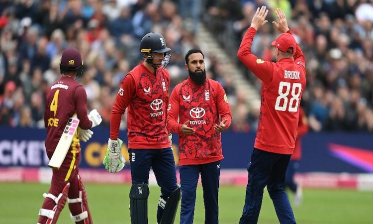 Varun Chakravathy Remains No. 3 T20I Bowler Rankings; England's Rashid Rises To Second ஐசிசி டி20 தரவரிசை: முதலிடத்தை நெருங்கும் ரஷித்; அசுர வளர்ச்சியில் ஜேமி ஸ்மித், ஜேக்கப் பெத்தெல்!
