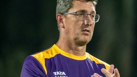 After stepping down from England set-up, Jon Lewis leaves UP Warriorz head coach role