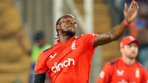 Archer misses England’s training session due to family emergency, set to rejoin squad on Tuesday