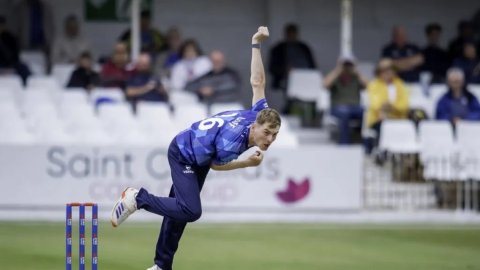 Ben Cliff signs two-year contract extension with Yorkshire