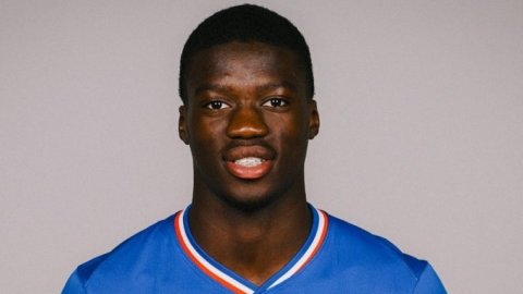 Chelsea sign defender Mamadou Sarr from RC Strasbourg