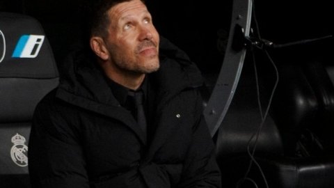 Club World Cup: Diego Simeone refuses to blame heat after Atletico lose 4-0 to PSG