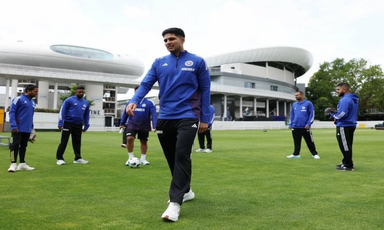 Watch - Indian team is grinding hard for the Test series against England தீவிர பயிற்சியில் இறங்கிய இந்திய வீரர்க; வைரலாகும் பிசிசிஐ காணொளி!