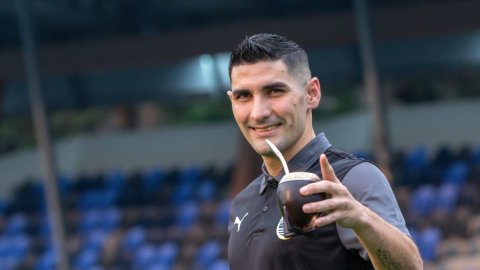 Jorge Pereyra Diaz rejoins Mumbai City for 2025–26 season