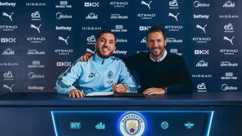 Manchester City sign Rayan Cherki from Lyon till 2030