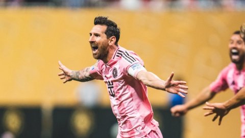Messi free-kick lifts Inter Miami over Porto in Club World Cup