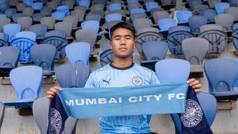 Mumbai City complete signing of midfielder Zothanpuia from Aizawl FC