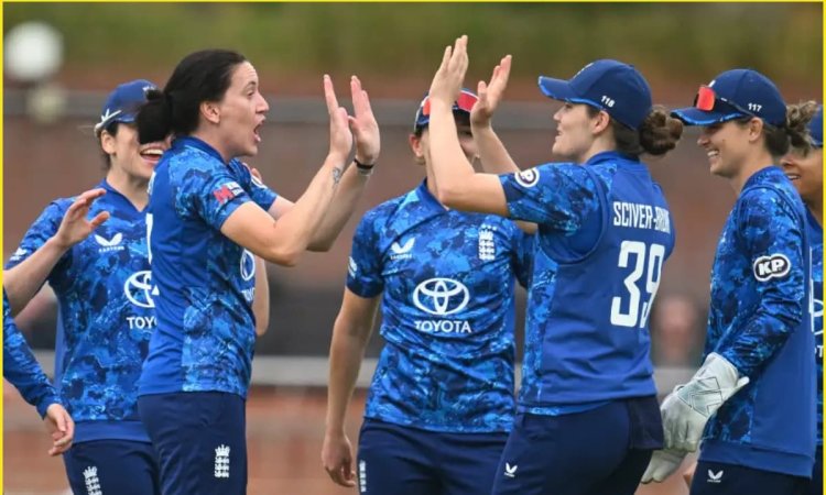 EN-W vs WI-W 3rd ODI: नेट साइवर-ब्रंट ने ठोकी तूफानी हाफ सेंचुरी, इंग्लैंड ने तीसरे ODI में वेस्टइंड EN-W vs WI-W 3rd ODI: नेट साइवर-ब्रंट ने ठोकी तूफानी हाफ सेंचुरी, इंग्लैंड ने तीसरे ODI में वेस्टइंड