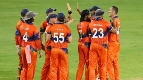 Netherlands Creates History Beat Scotland By Chasing 3rd Highest Total In Odi History ஒருநாள் கிரிக்கெட்டில் 370 என்ற இலக்கை அசால்ட்டாக எட்டி சாதனை படைத்த நெதர்லாந்து!
