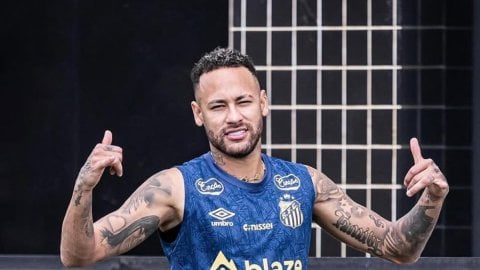 Neymar 'close' to extending Santos deal