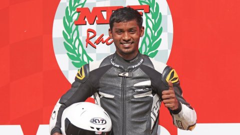 Pillarisetty ends pole drought on opening day of National Motorcycle Championship