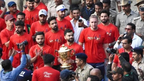 RCB Annouce Rs 10 Lakh Financial Aid To Kin Of 11 Deceased In Stampede! உயிரிழந்தவர்கள் குடும்பத்திற்கு ரூ.10 லட்சம் நிதியுதவி - ஆர்சிபி நிர்வாகம் அறிவிப்பு!