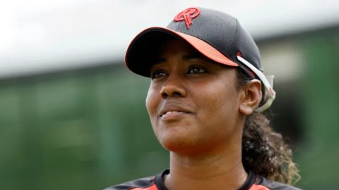 Renegades all-rounder Hayley Matthews to miss WBBL 11 due to shoulder injury