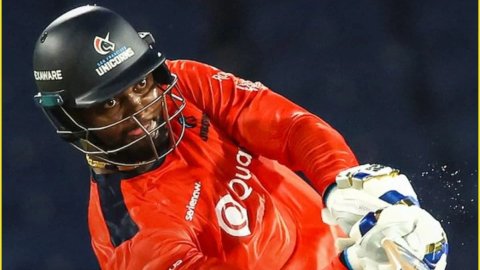 Watch -Romario Shepherd Smashed 4 Big Sixes In Row Seattle Orcas Vs San Francisco Unicorns எம்எல்சி 2025: ஹாட்ரிக் சிக்ஸர்களை பறக்கவிட்ட ரொமாரியோ ஷெஃபர்ட் - காணொளி