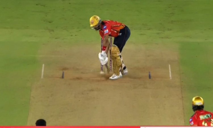 Shot of IPL 2025: बुमराह की यॉर्कर पर अय्यर का ये शॉट नहीं देखा तो बहुत कुछ मिस कर देंगे आप Shot of IPL 2025: बुमराह की यॉर्कर पर अय्यर का ये शॉट नहीं देखा तो बहुत कुछ मिस कर देंगे आप