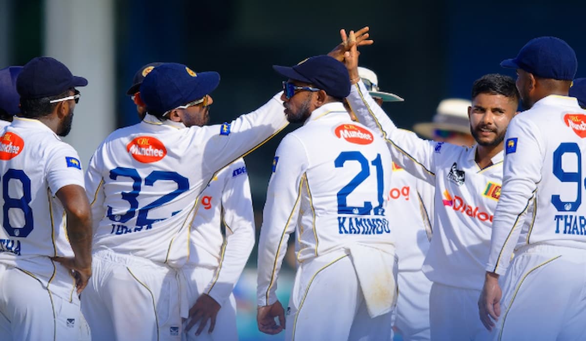 2nd Test, Day 2: Bangladesh fall for 247 runs; Sri Lanka off to a solid start 83/0 at Lunch 2nd Test, Day 2: 247 ரன்களில் வங்கதேசம் ஆல் அவுட்; இலங்கை அணி வலுவான தொடக்கம்!