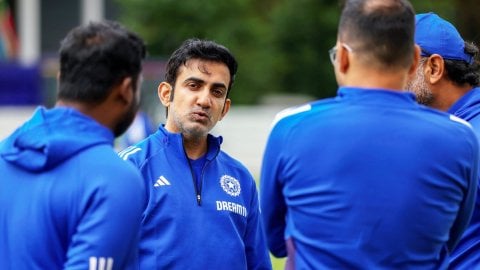 There is a lot of performance pressure on Gautam Gambhir, says Aakash Chopra