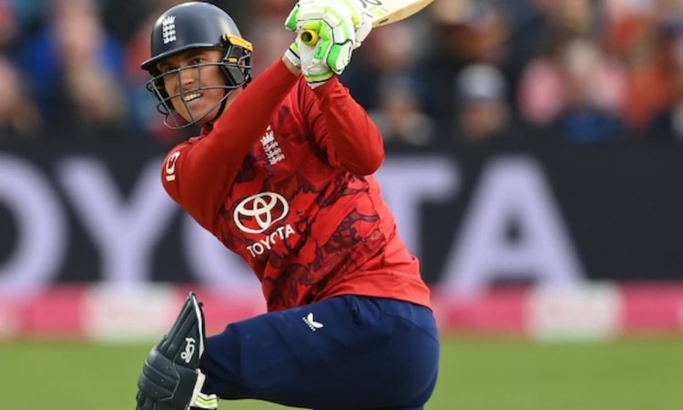 England power past West Indies to clinch an unassailable lead in the T20I series பரபரப்பான ஆட்டத்தில் விண்டீஸை வீழ்த்தி டி20 தொடரையும் வென்றது இங்கிலாந்து!