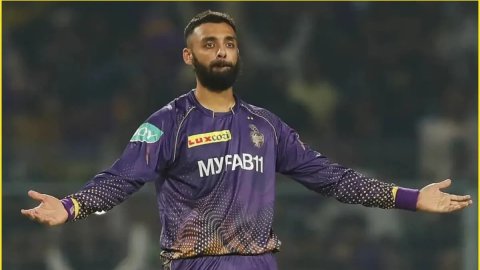Varun Chakravarthy Picks His Dream T20 Xi No Place For Virat And Rohit டி20 அணியை தேர்வு செய்த வருண் சக்ரவர்த்தி; ரோஹித், கோலிக்கு இடமில்லை!