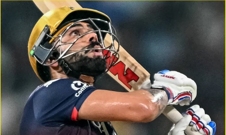 Virat Kohli Created History Broke Shikhar Dhawan Most Fours Record In IPL ஷிகர் தவானின் சாதனையை முறியடித்தார் விராட் கோலி!