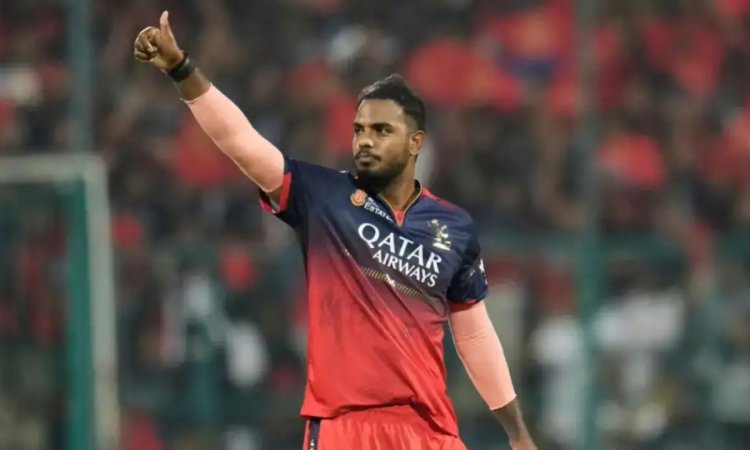 यश दयाल पर शादी का झांसा देकर शारीरिक शोषण का आरोप,सीएम योगी तक पहुंच गई शिकायत यश दयाल पर शादी का झांसा देकर शारीरिक शोषण का आरोप,सीएम योगी तक पहुंच गई शिकायत