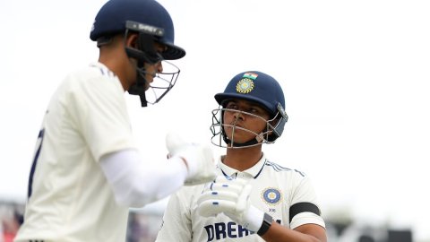 'मेरी आदत है आगे जाने की, ज़ोर से नो बोल दो', जायसवाल और गिल की चैट हुई स्टंपमाइक में रिकॉर्ड