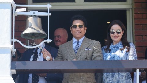3rd Test: Sachin Tendulkar rings iconic five-minute bell at the start of Lord's Test