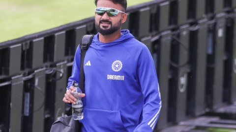 4th Test: Akash Deep ruled out of match, uncapped Kamboj in line for debut