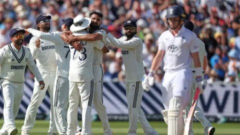 IND vs ENG: भारत की पहली पारी में  587  रन के बाद ब्रूक और स्मिथ की साझेदारी से इंग्लैंड ने तीसरे दि