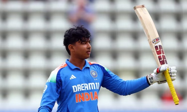 14 साल के Vaibhav Suryavanshi ने तोड़ा वर्ल्ड रिकॉर्ड, यूथ वनडे में सबसे तेज़ शतक लगाने वाला बना भा 14 साल के Vaibhav Suryavanshi ने तोड़ा वर्ल्ड रिकॉर्ड, यूथ वनडे में सबसे तेज़ शतक लगाने वाला बना भा